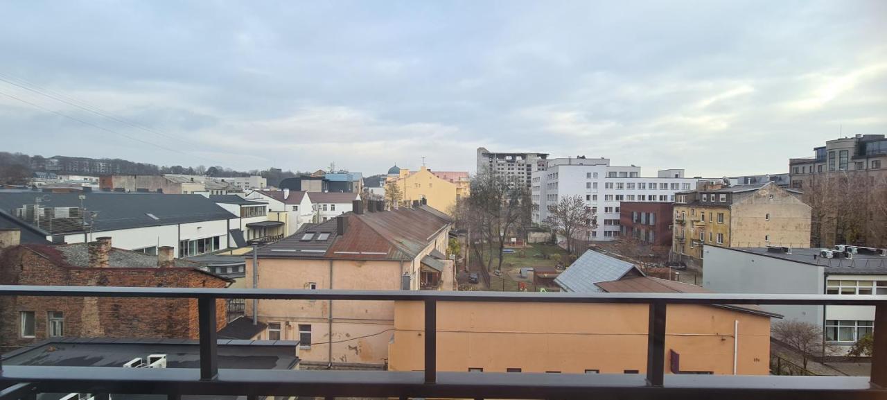 Stay In Kaunas & La51 - Free Parking エクステリア 写真